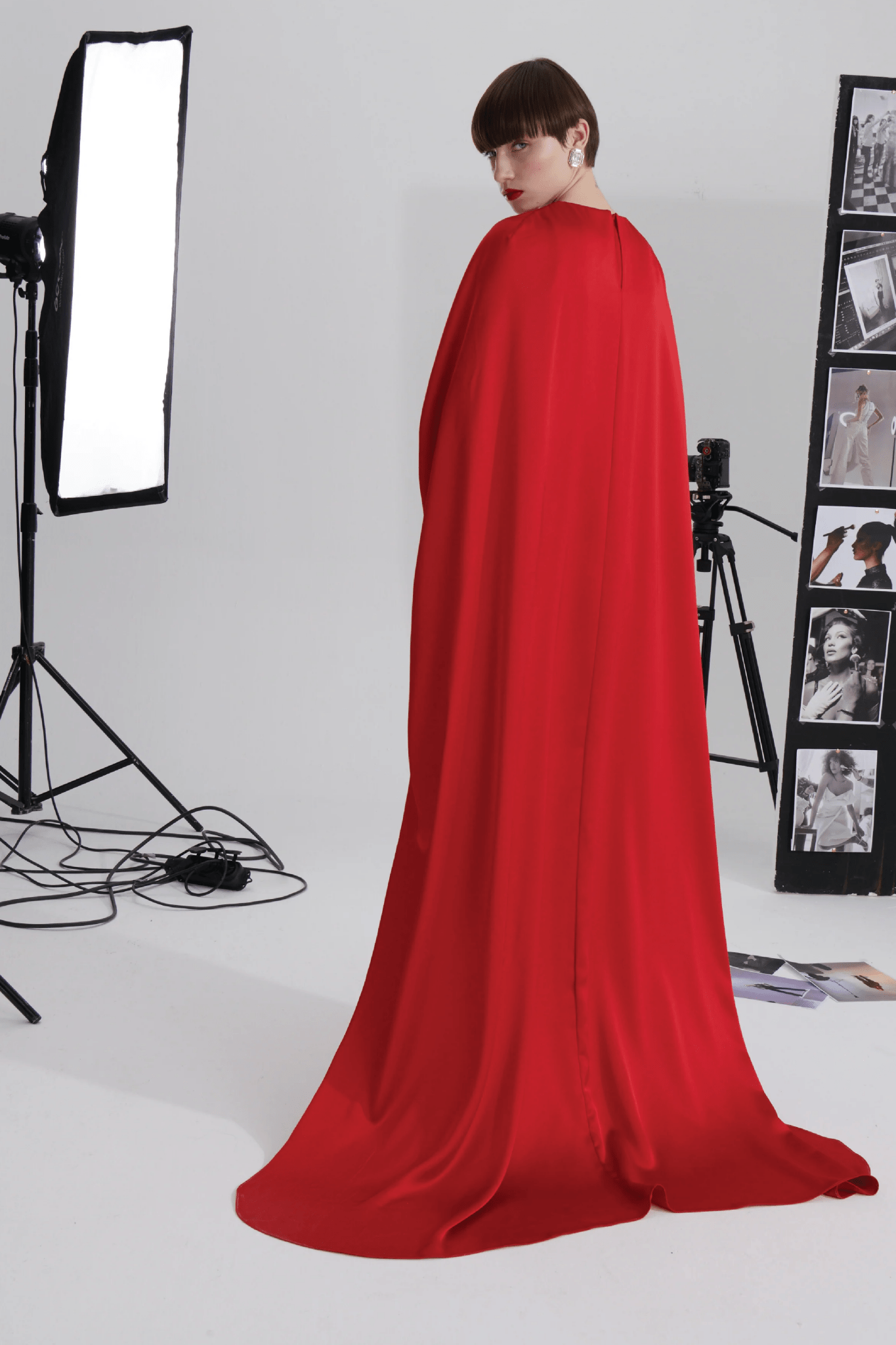 Maldives Dress - ALBOUSHIYA - district 5 - dubai - riyadh - abaya - dresses - designers - evening wear - luxury - elegance - craftsmanship - gowns - cocktail dresses - collections - georges