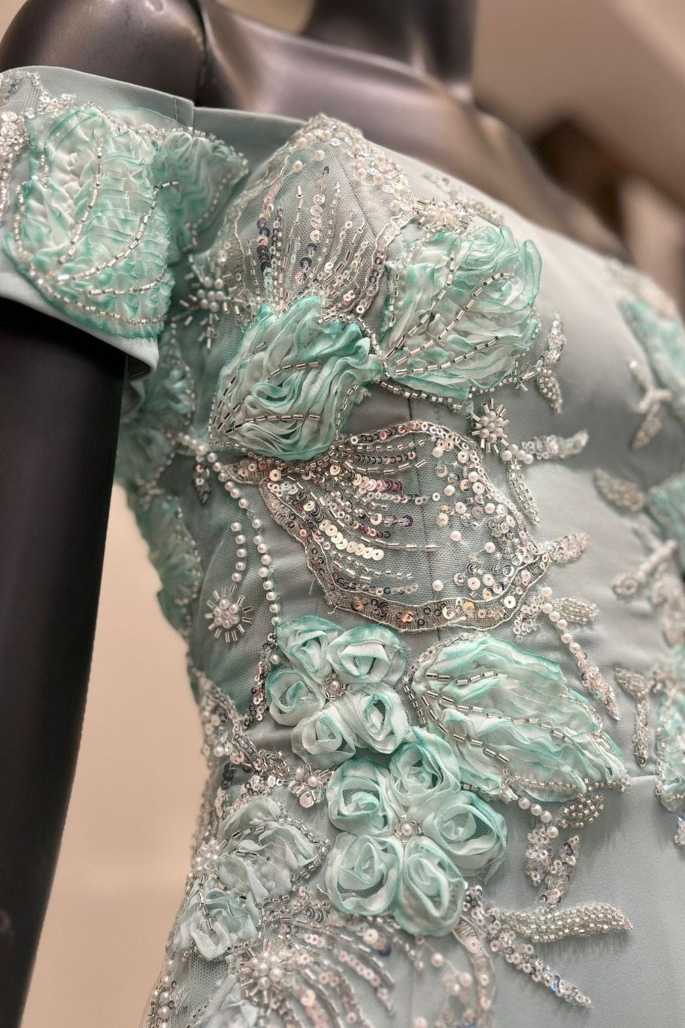 Off Shoulder Fitted Mermaid Gown - ALBOUSHIYA - district 5 - dubai - riyadh - abaya - dresses - designers - evening wear - luxury - elegance - craftsmanship - gowns - cocktail dresses - collections - georges