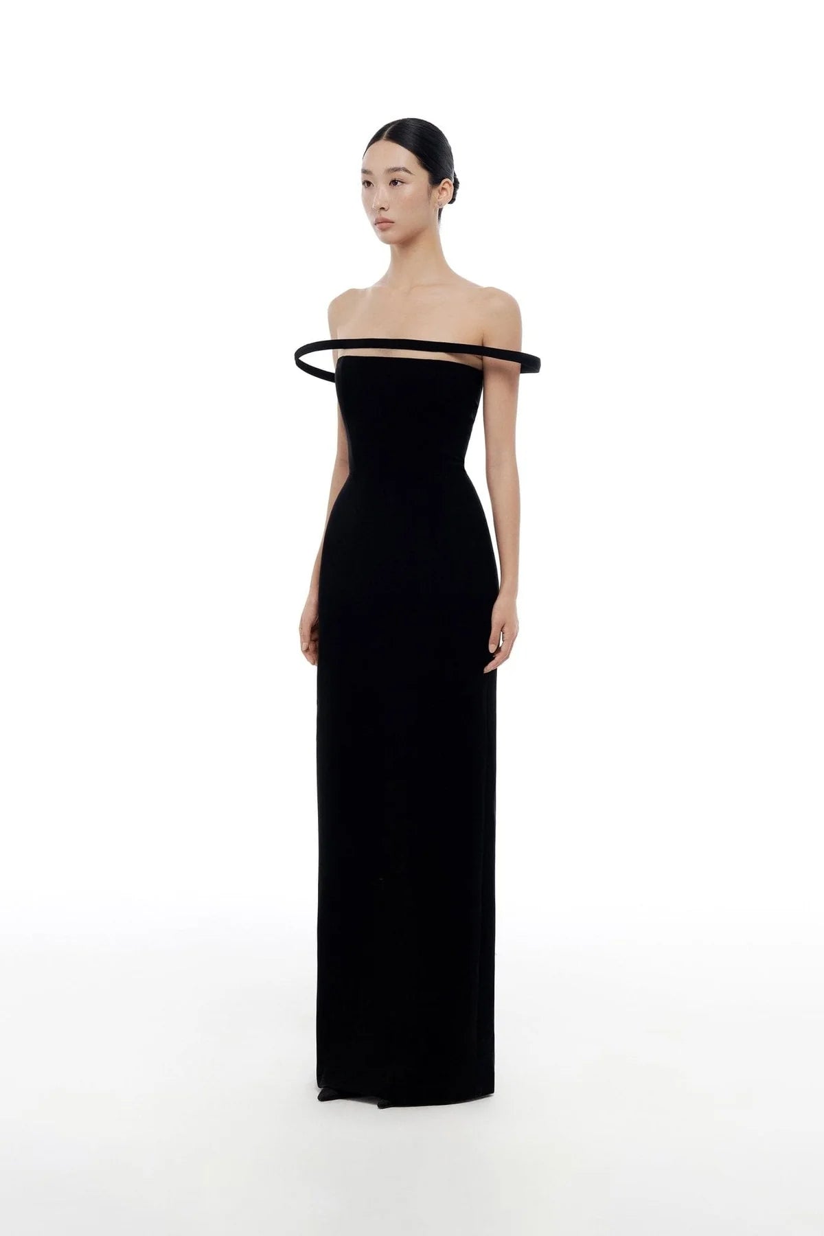 Orbit Dress - ALBOUSHIYA - district 5 - dubai - riyadh - abaya - dresses - designers - evening wear - luxury - elegance - craftsmanship - gowns - cocktail dresses - collections - georges
