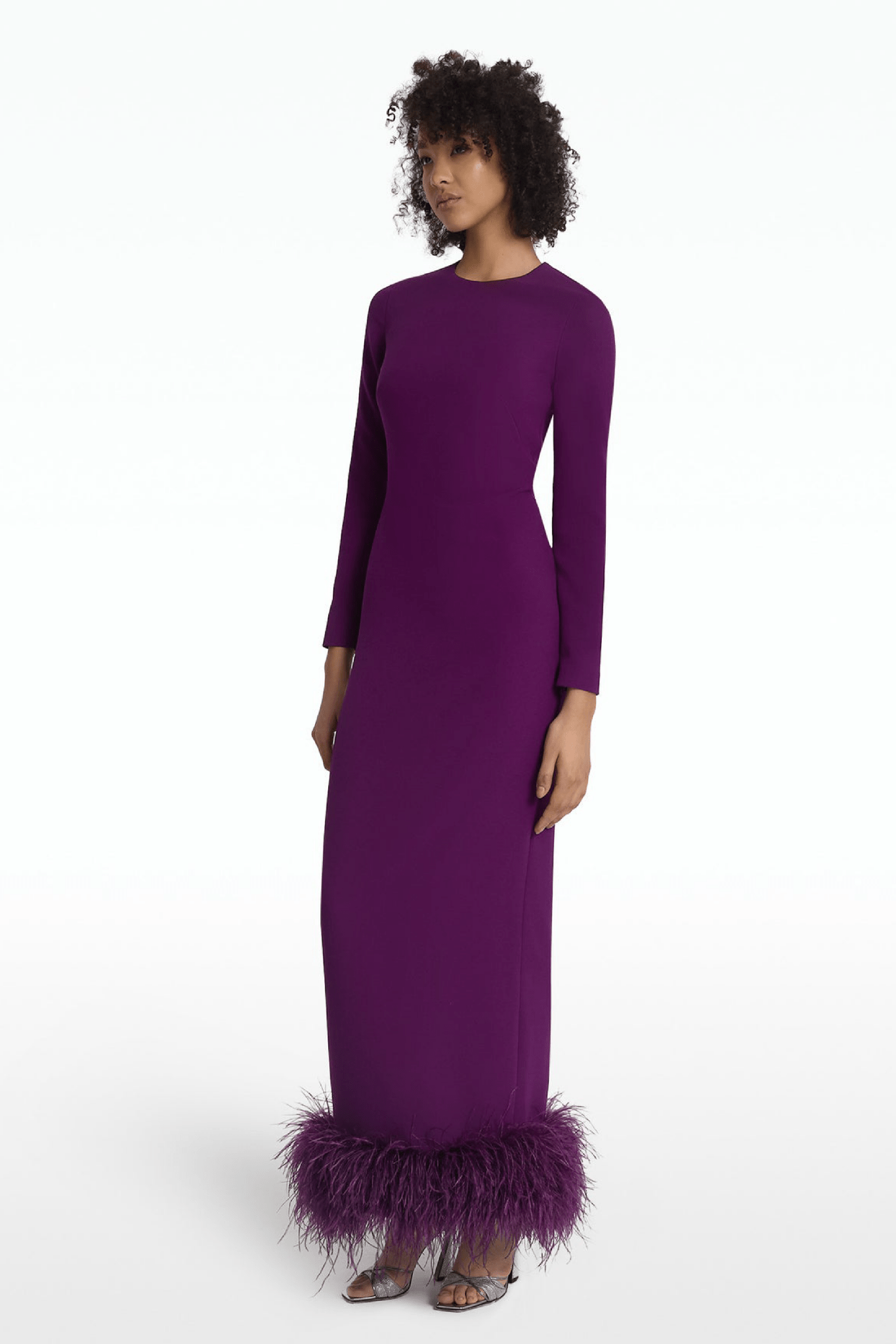 Paignita Currant Long Dress - ALBOUSHIYA - district 5 - dubai - riyadh - abaya - dresses - designers - evening wear - luxury - elegance - craftsmanship - gowns - cocktail dresses - collections - georges