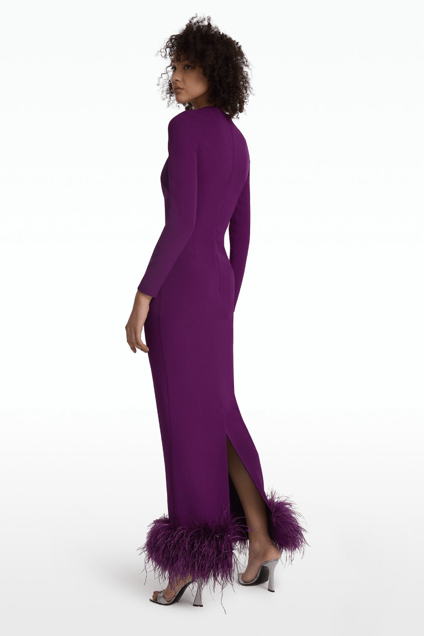 Paignita Currant Long Dress - ALBOUSHIYA - district 5 - dubai - riyadh - abaya - dresses - designers - evening wear - luxury - elegance - craftsmanship - gowns - cocktail dresses - collections - georges