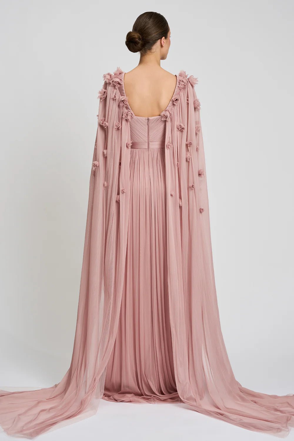 Pasion Rosa Gown - ALBOUSHIYA - district 5 - dubai - riyadh - abaya - dresses - designers - evening wear - luxury - elegance - craftsmanship - gowns - cocktail dresses - collections - georges
