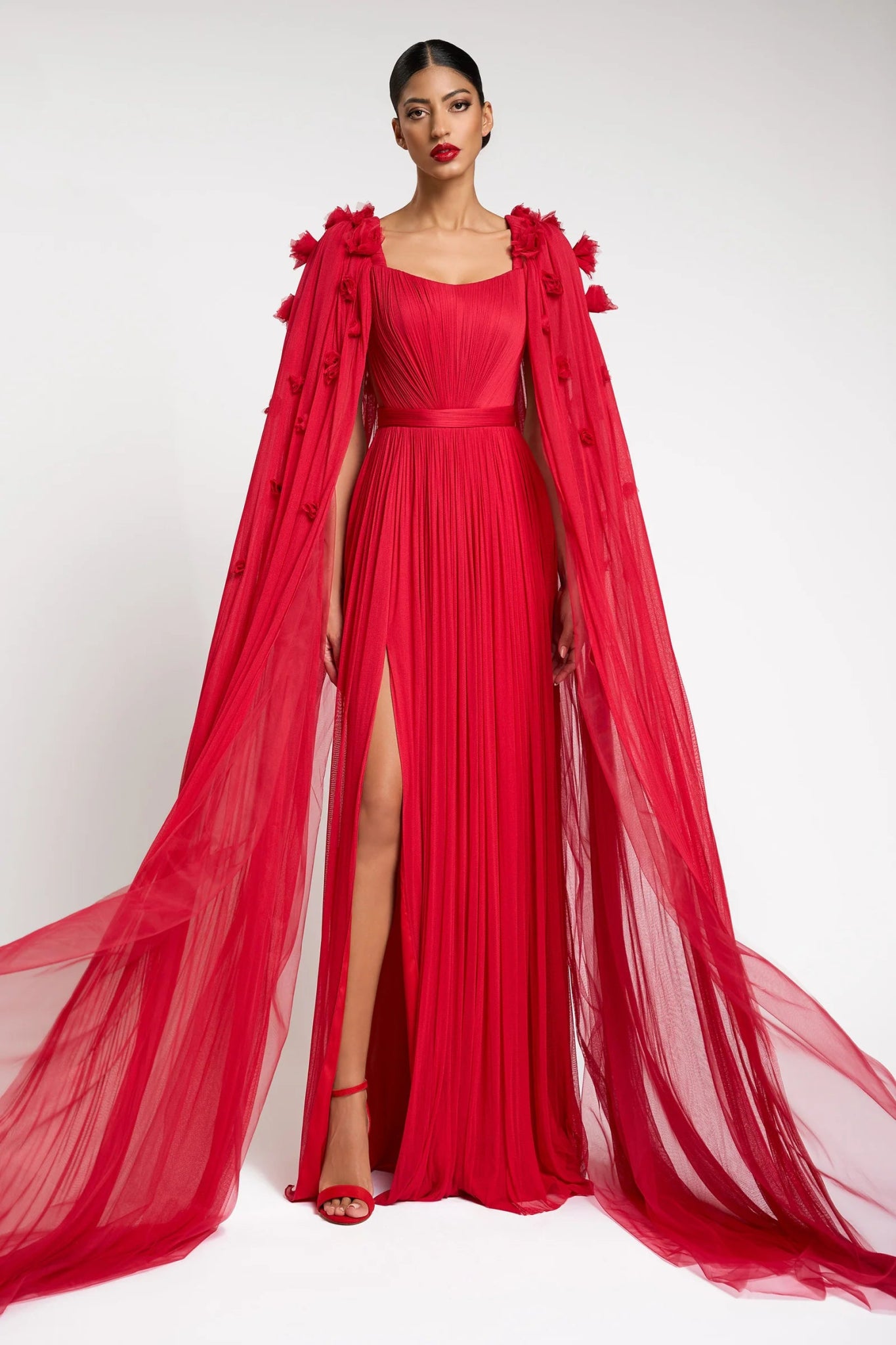 Pasion Rosa Gown - ALBOUSHIYA - district 5 - dubai - riyadh - abaya - dresses - designers - evening wear - luxury - elegance - craftsmanship - gowns - cocktail dresses - collections - georges