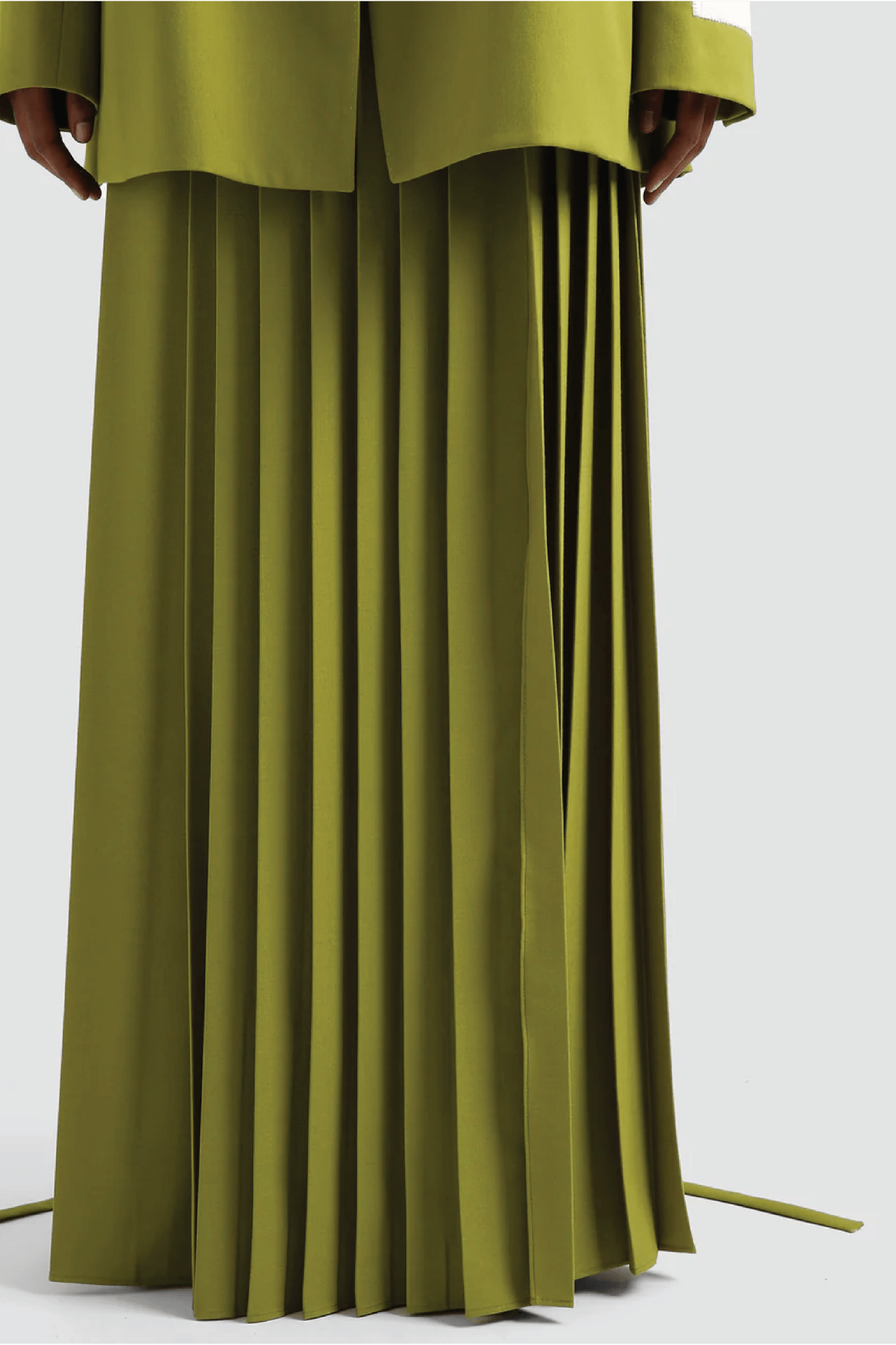 Pleated Long Kilt Skirt - ALBOUSHIYA - district 5 - dubai - riyadh - abaya - dresses - designers - evening wear - luxury - elegance - craftsmanship - gowns - cocktail dresses - collections - georges