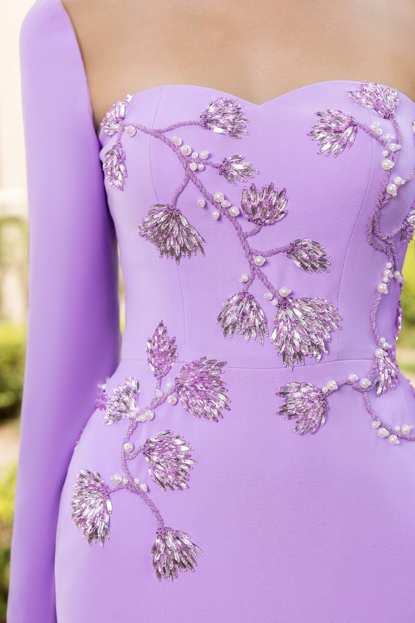 Renee Crepe Dress - ALBOUSHIYA - district 5 - dubai - riyadh - abaya - dresses - designers - evening wear - luxury - elegance - craftsmanship - gowns - cocktail dresses - collections - georges