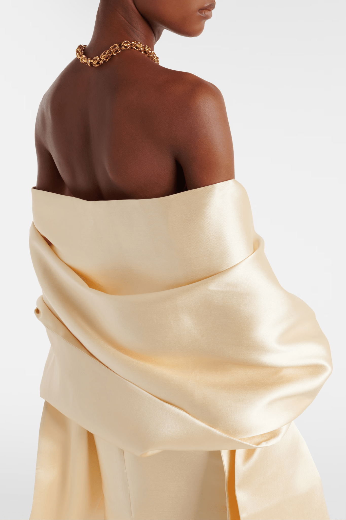 Renée Midaxi Dress - ALBOUSHIYA - district 5 - dubai - riyadh - abaya - dresses - designers - evening wear - luxury - elegance - craftsmanship - gowns - cocktail dresses - collections - georges