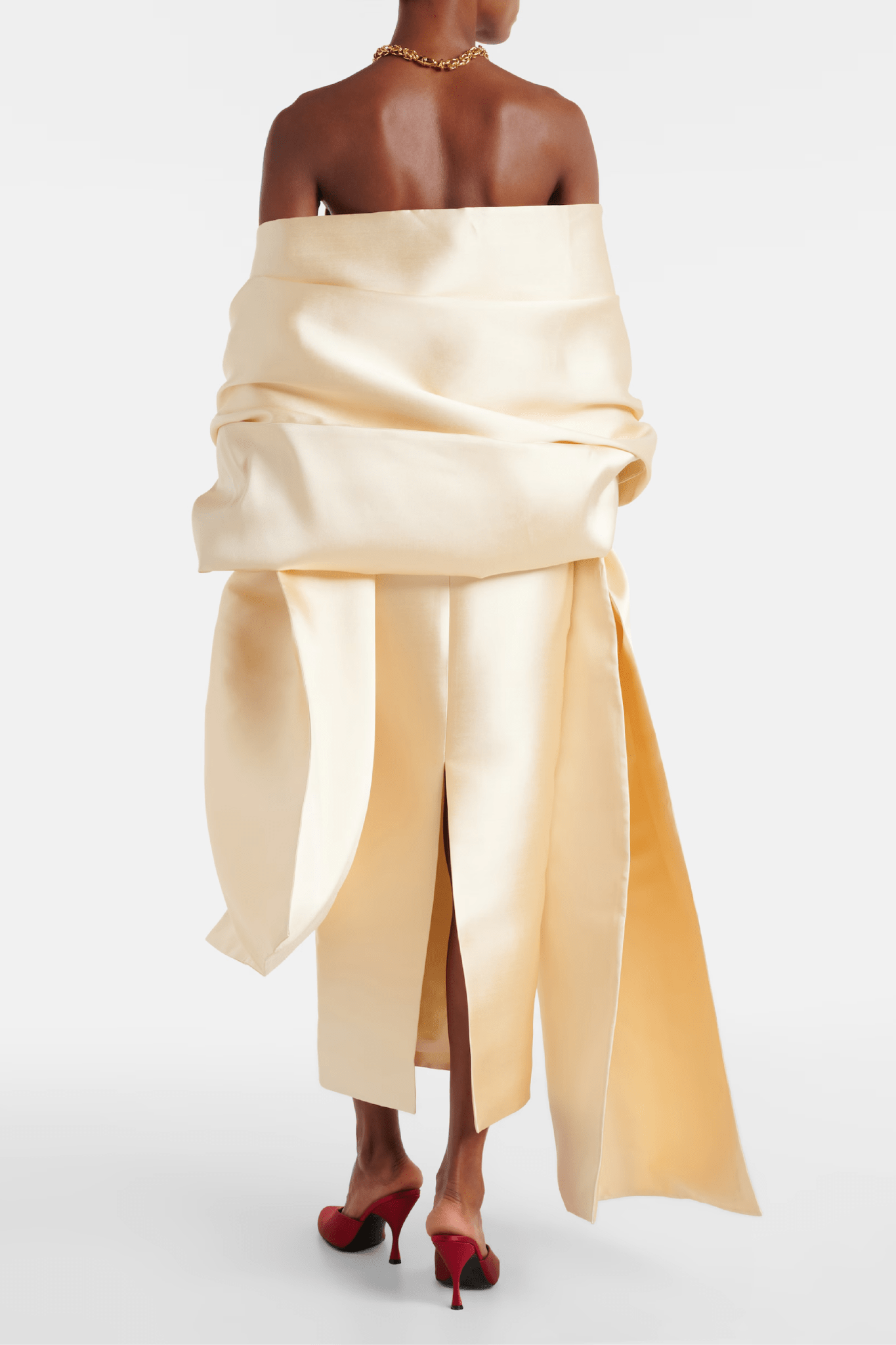 Renée Midaxi Dress - ALBOUSHIYA - district 5 - dubai - riyadh - abaya - dresses - designers - evening wear - luxury - elegance - craftsmanship - gowns - cocktail dresses - collections - georges