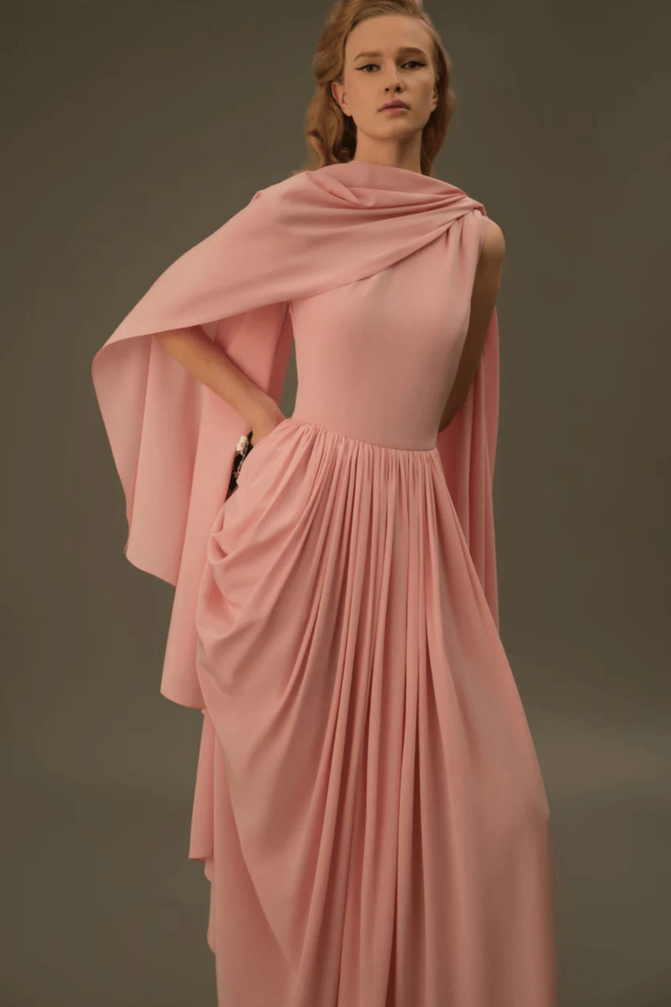 Rocco Dress In Soft Pink Silk Crepe De Chine - ALBOUSHIYA - district 5 - dubai - riyadh - abaya - dresses - designers - evening wear - luxury - elegance - craftsmanship - gowns - cocktail dresses - collections - georges
