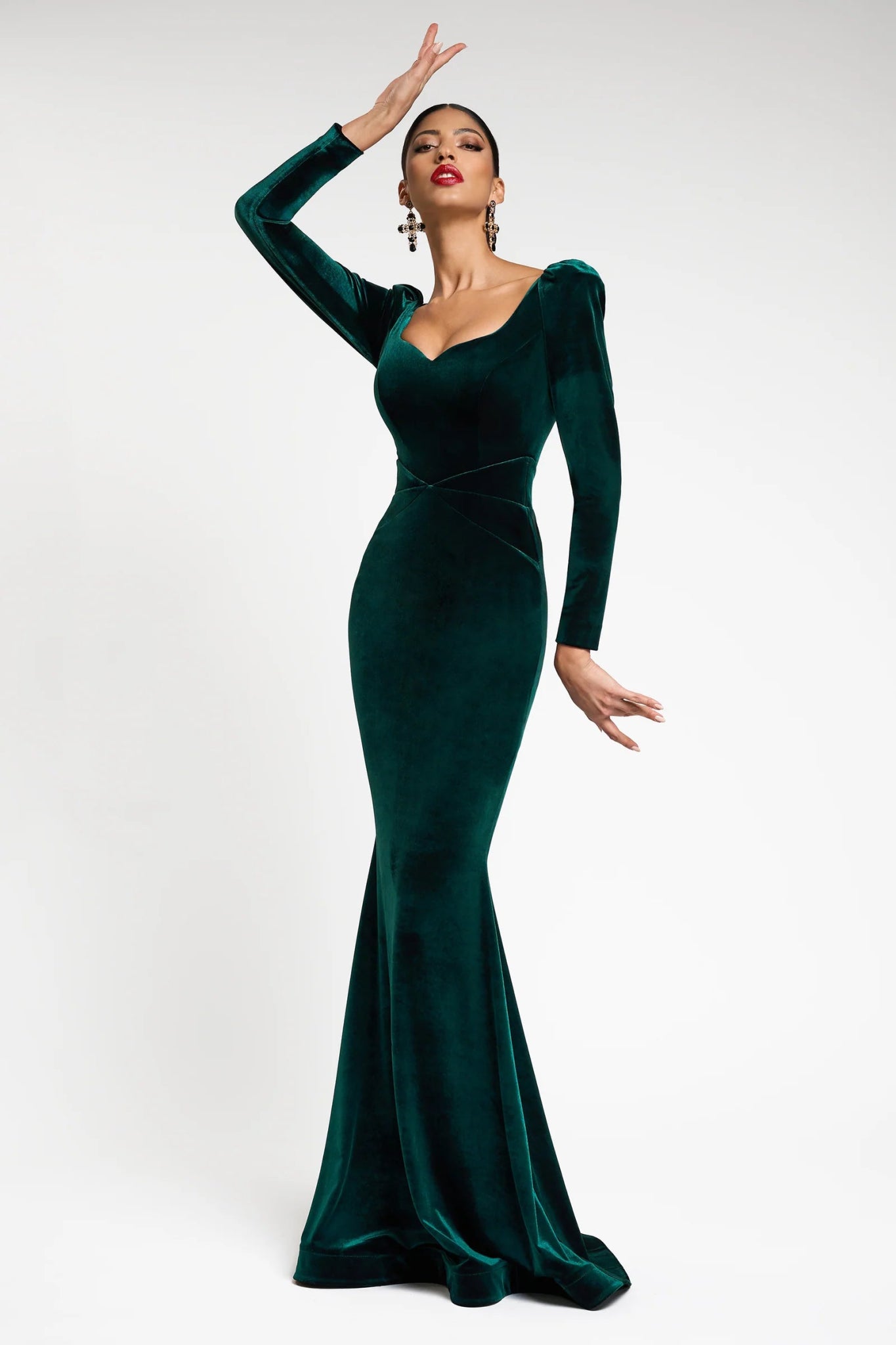 Rosalinda Gown - ALBOUSHIYA - district 5 - dubai - riyadh - abaya - dresses - designers - evening wear - luxury - elegance - craftsmanship - gowns - cocktail dresses - collections - georges