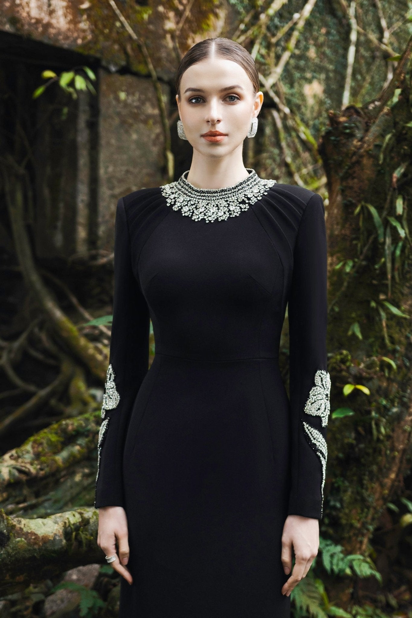 Round Neck Long Sleeve Embellished Dress - ALBOUSHIYA - district 5 - dubai - riyadh - abaya - dresses - designers - evening wear - luxury - elegance - craftsmanship - gowns - cocktail dresses - collections - georges