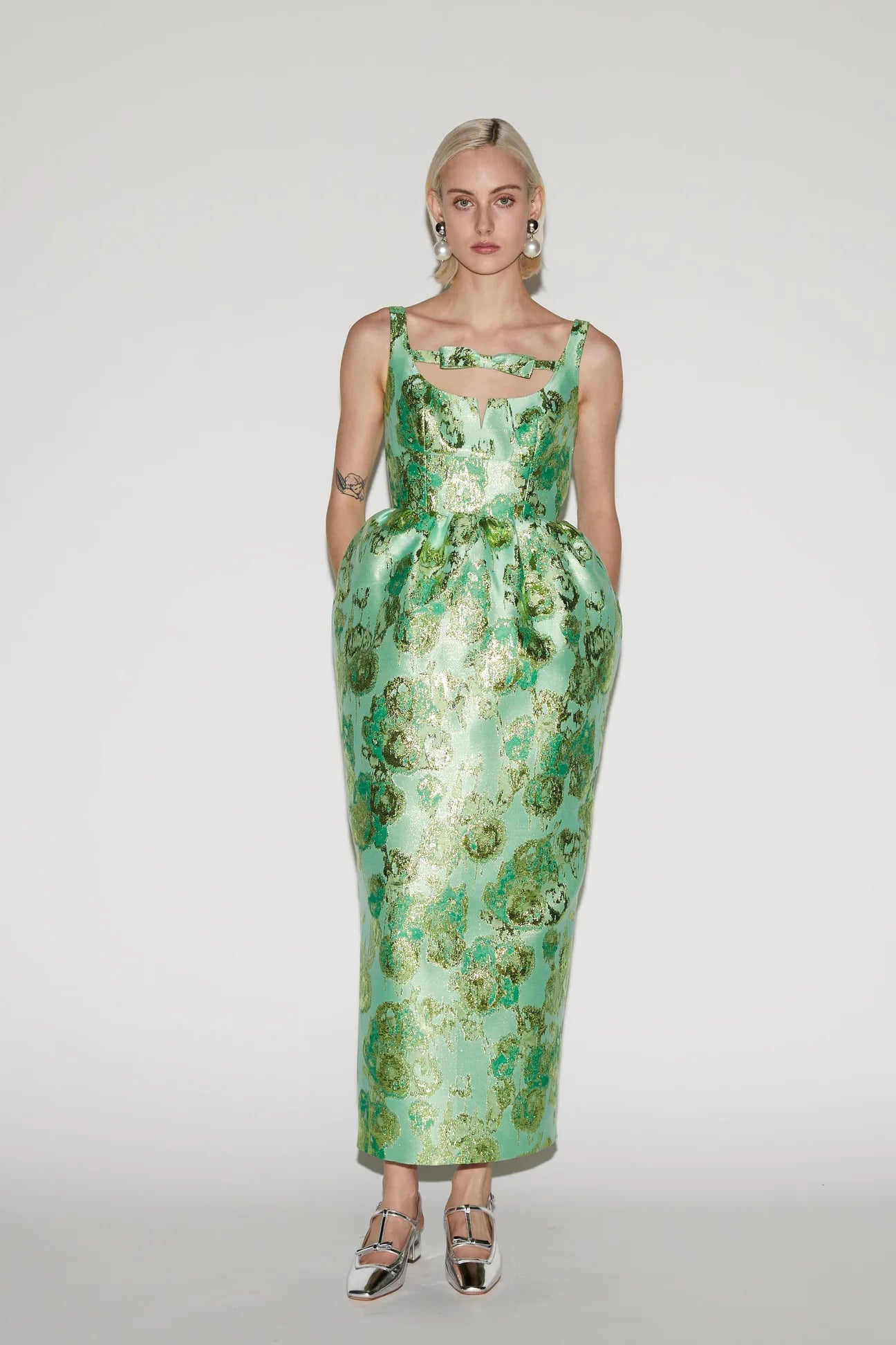 Sidra Dress - ALBOUSHIYA - district 5 - dubai - riyadh - abaya - dresses - designers - evening wear - luxury - elegance - craftsmanship - gowns - cocktail dresses - collections - georges