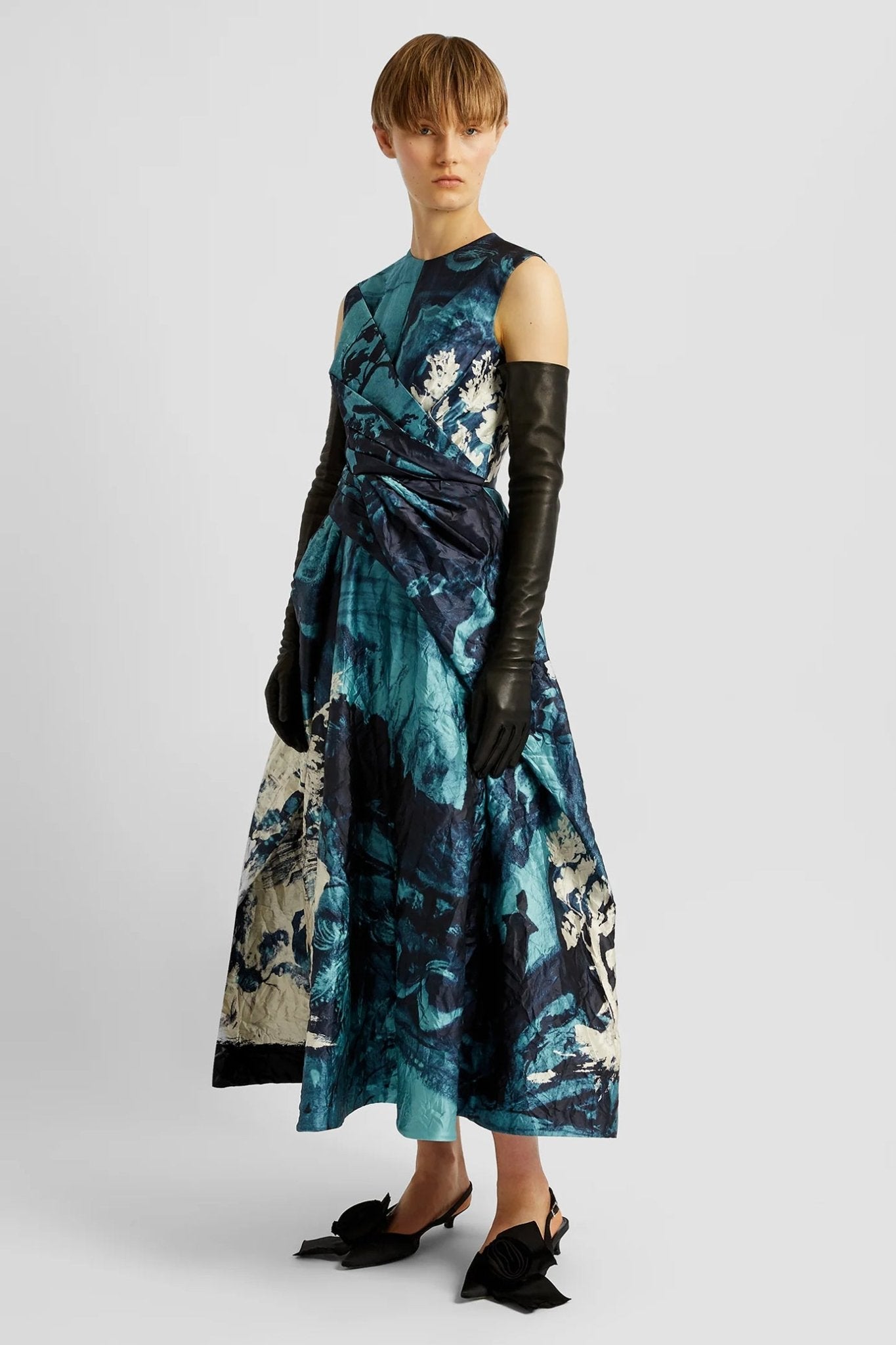 Sleeveless Draped Midi Dress - ALBOUSHIYA - district 5 - dubai - riyadh - abaya - dresses - designers - evening wear - luxury - elegance - craftsmanship - gowns - cocktail dresses - collections - georges