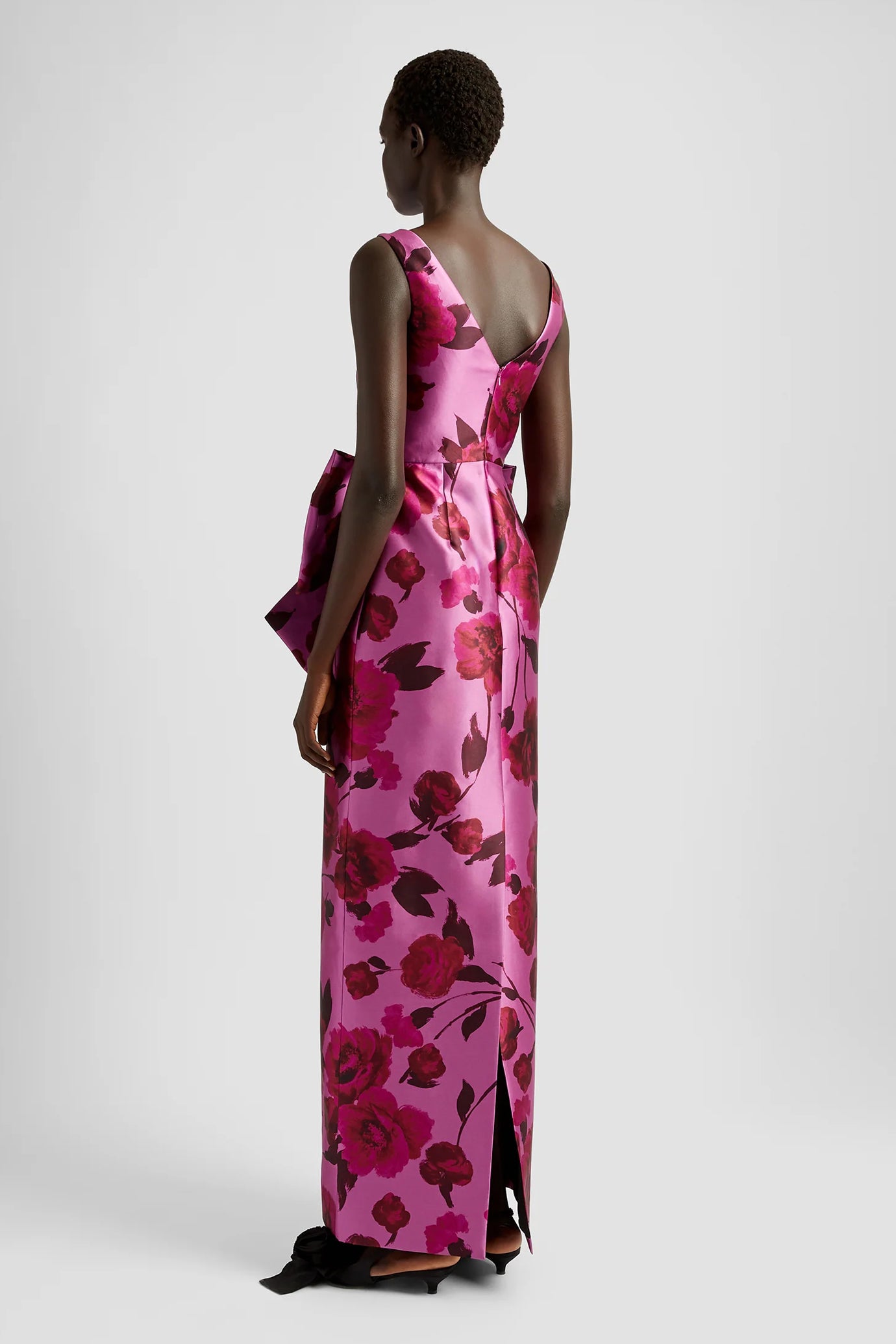 Sleeveless Gown With Front Bow Detail