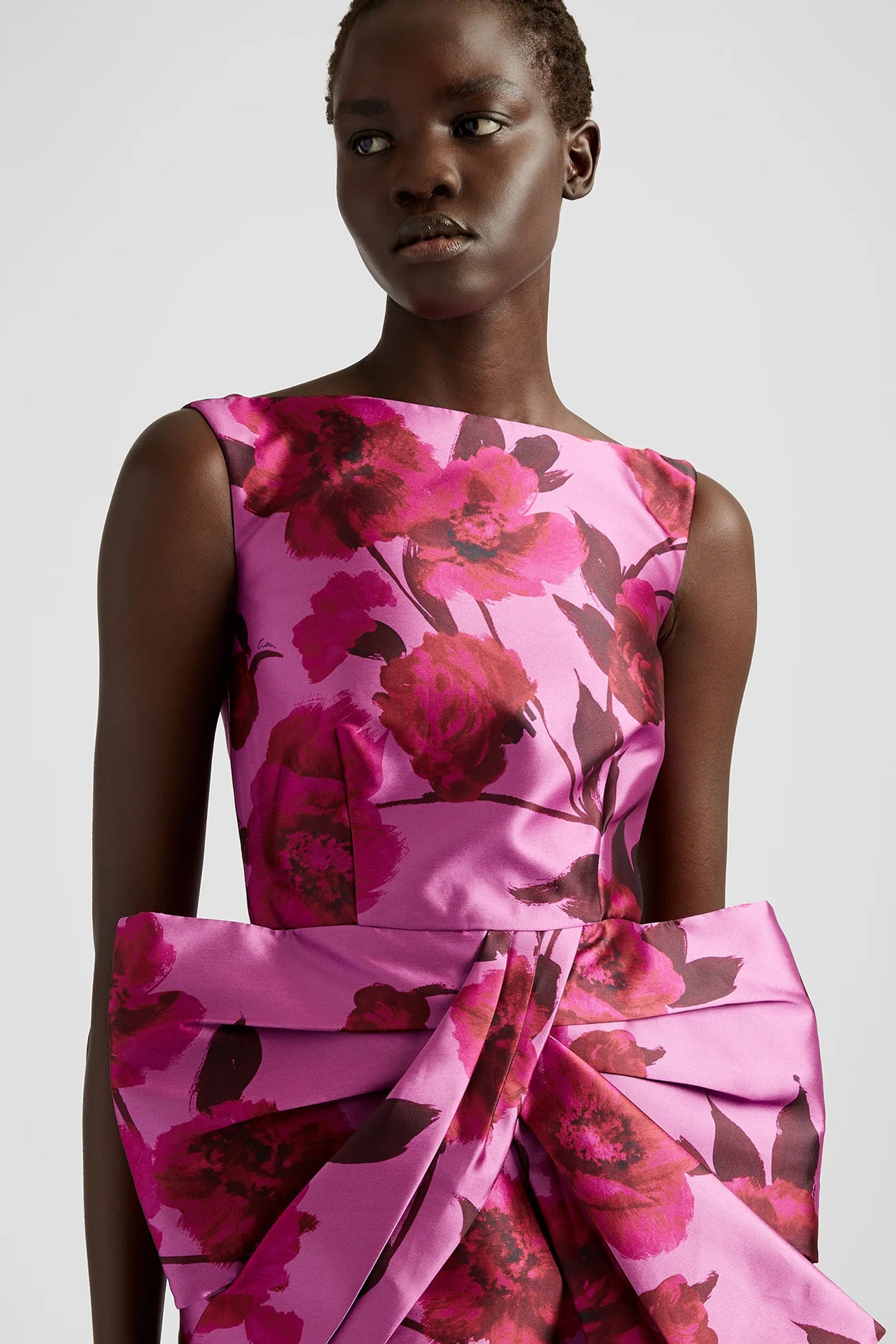 Sleeveless Gown With Front Bow Detail