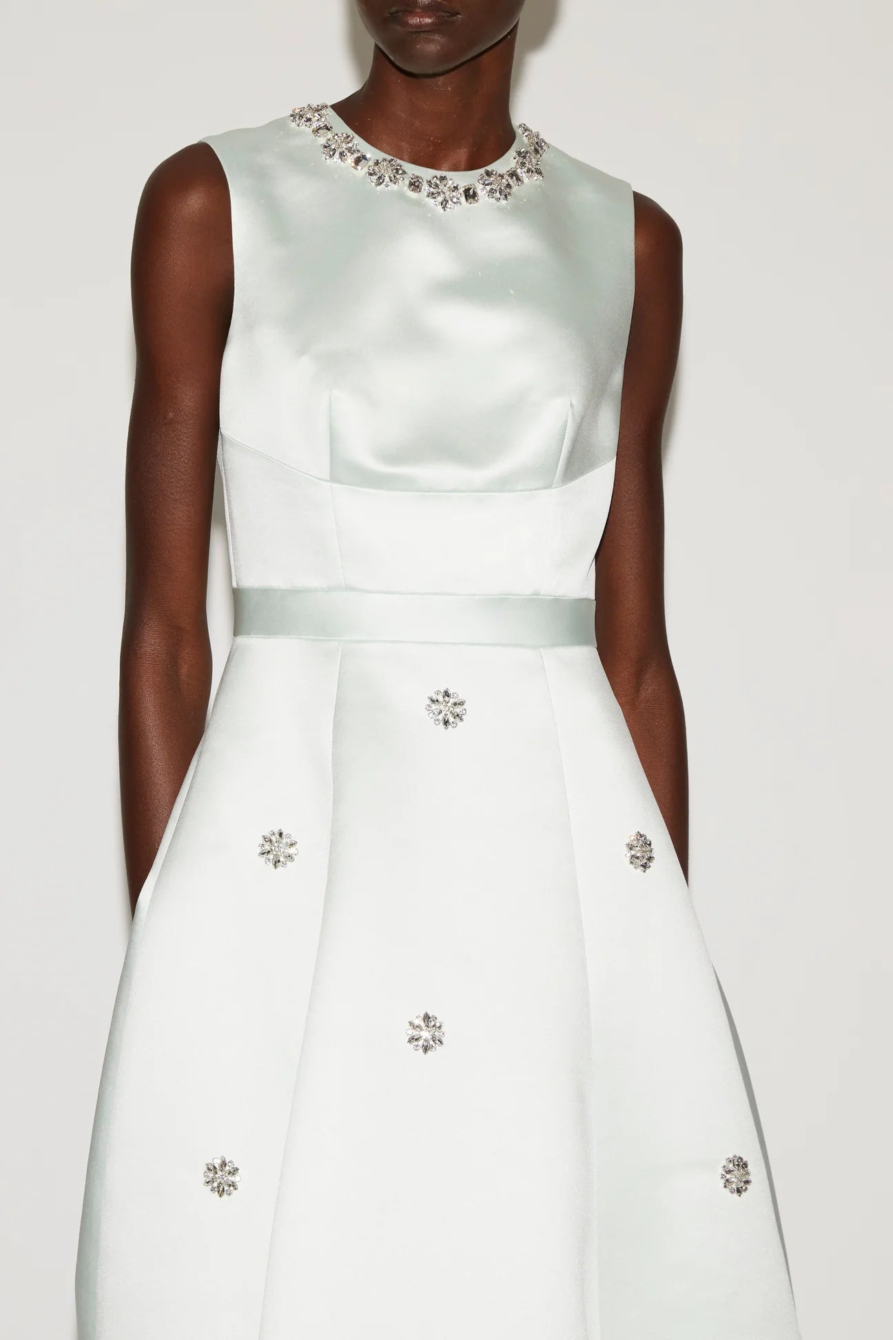 Sol Dress - ALBOUSHIYA - district 5 - dubai - riyadh - abaya - dresses - designers - evening wear - luxury - elegance - craftsmanship - gowns - cocktail dresses - collections - georges