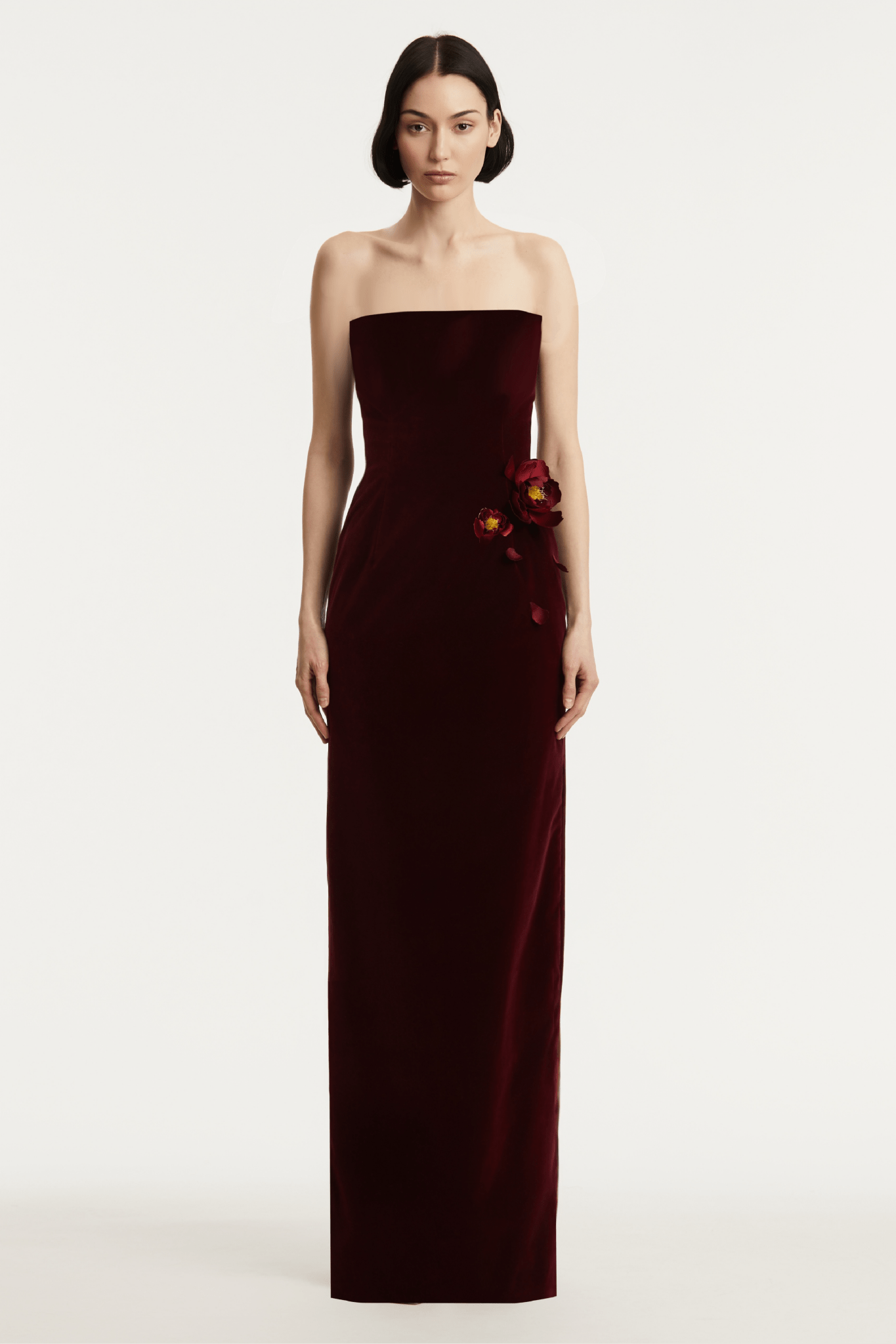 Strapless Velvet Appliqué Gown - ALBOUSHIYA - district 5 - dubai - riyadh - abaya - dresses - designers - evening wear - luxury - elegance - craftsmanship - gowns - cocktail dresses - collections - georges