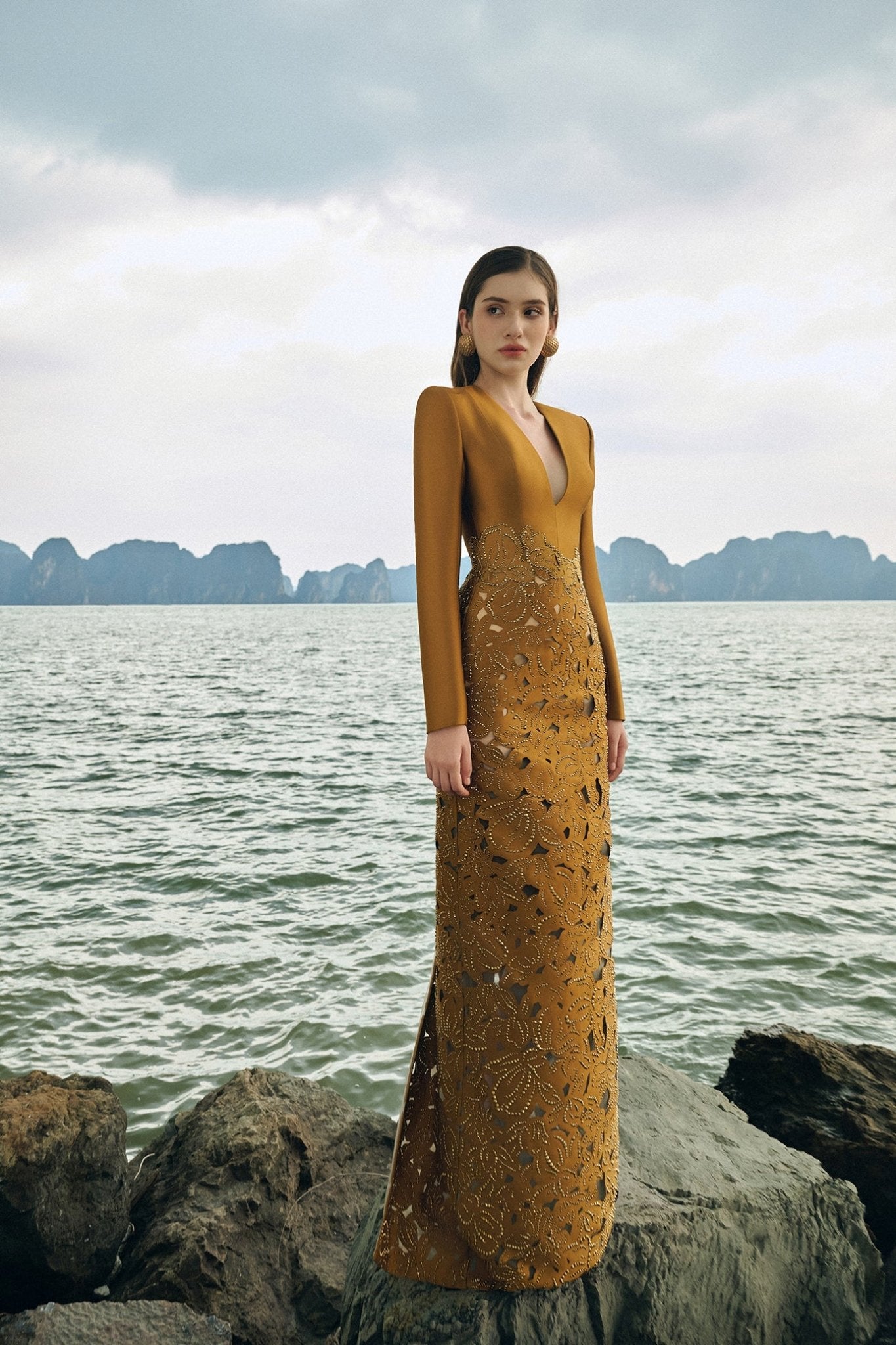 Taylor Sheath Floral Taffeta Floor Length Dress - ALBOUSHIYA - district 5 - dubai - riyadh - abaya - dresses - designers - evening wear - luxury - elegance - craftsmanship - gowns - cocktail dresses - collections - georges