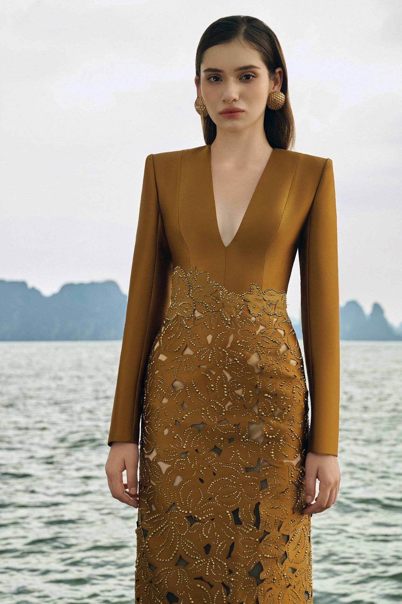 Taylor Sheath Floral Taffeta Floor Length Dress - ALBOUSHIYA - district 5 - dubai - riyadh - abaya - dresses - designers - evening wear - luxury - elegance - craftsmanship - gowns - cocktail dresses - collections - georges