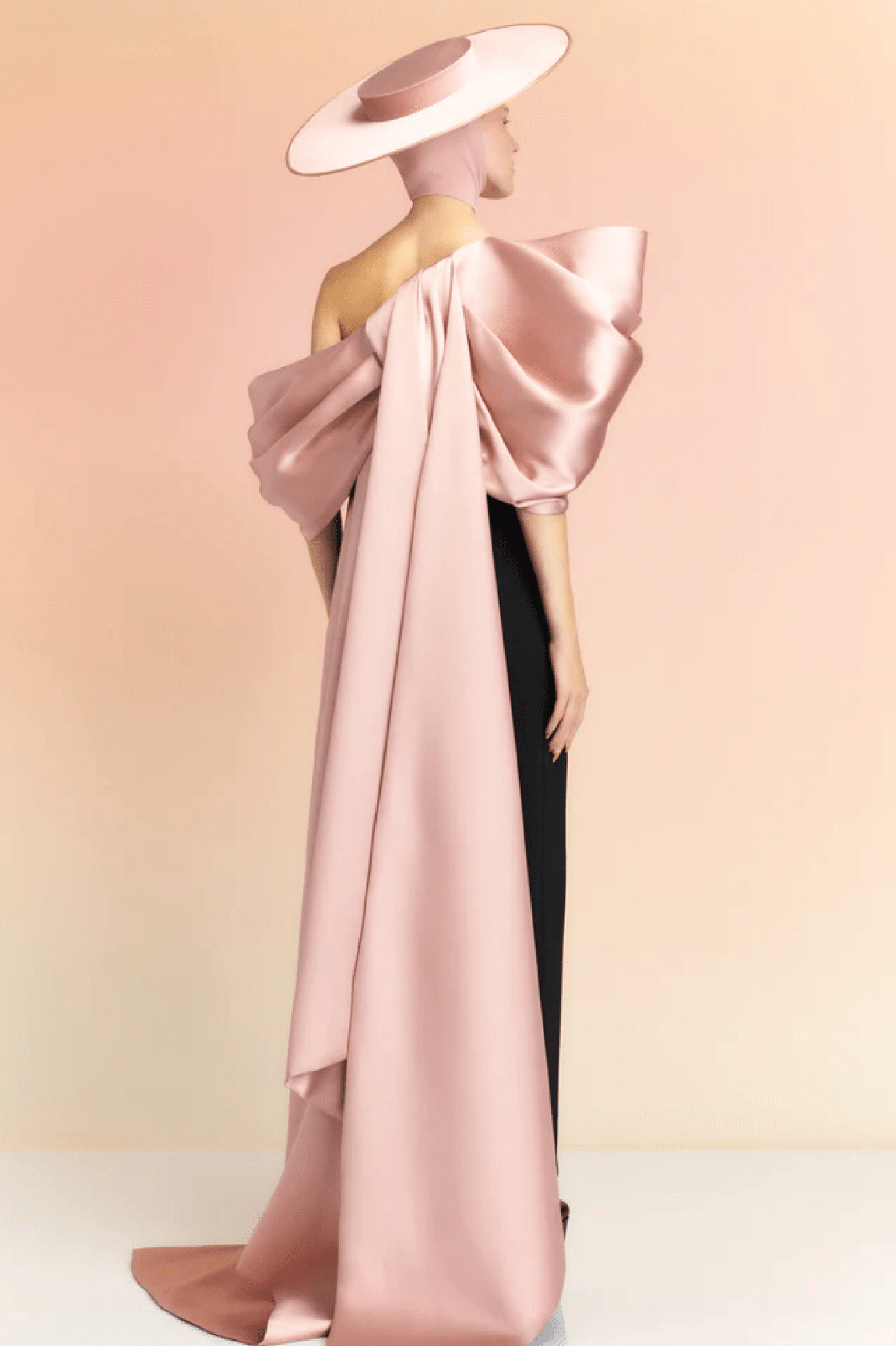 The Raye Maxi Dress - ALBOUSHIYA - district 5 - dubai - riyadh - abaya - dresses - designers - evening wear - luxury - elegance - craftsmanship - gowns - cocktail dresses - collections - georges