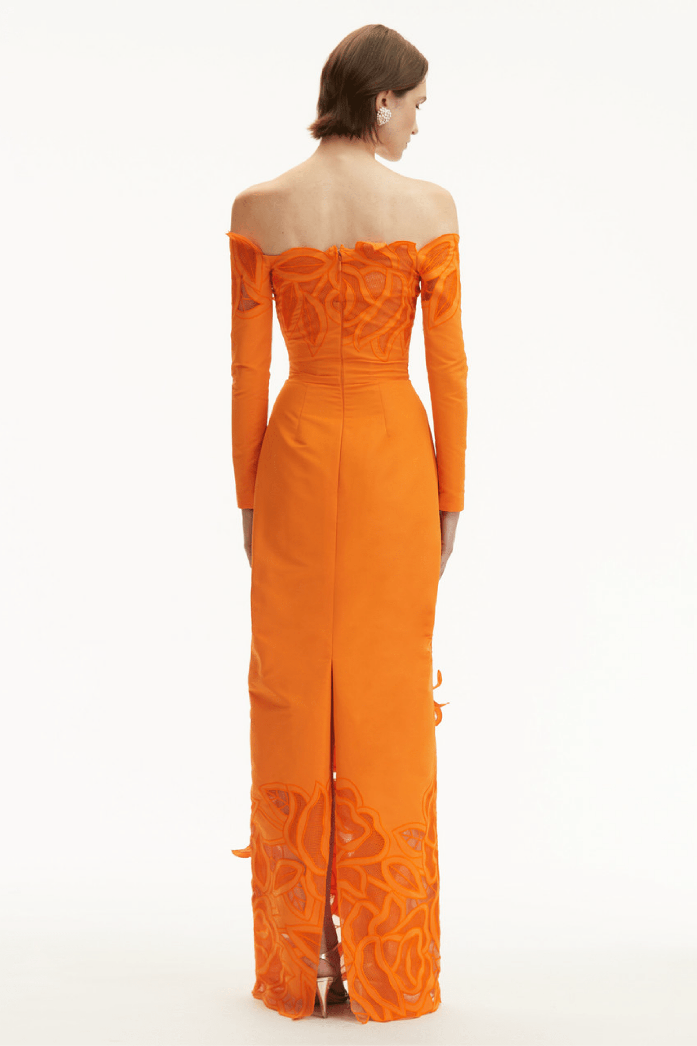 Threadwork Cut Out Roses Gown - ALBOUSHIYA - district 5 - dubai - riyadh - abaya - dresses - designers - evening wear - luxury - elegance - craftsmanship - gowns - cocktail dresses - collections - georges