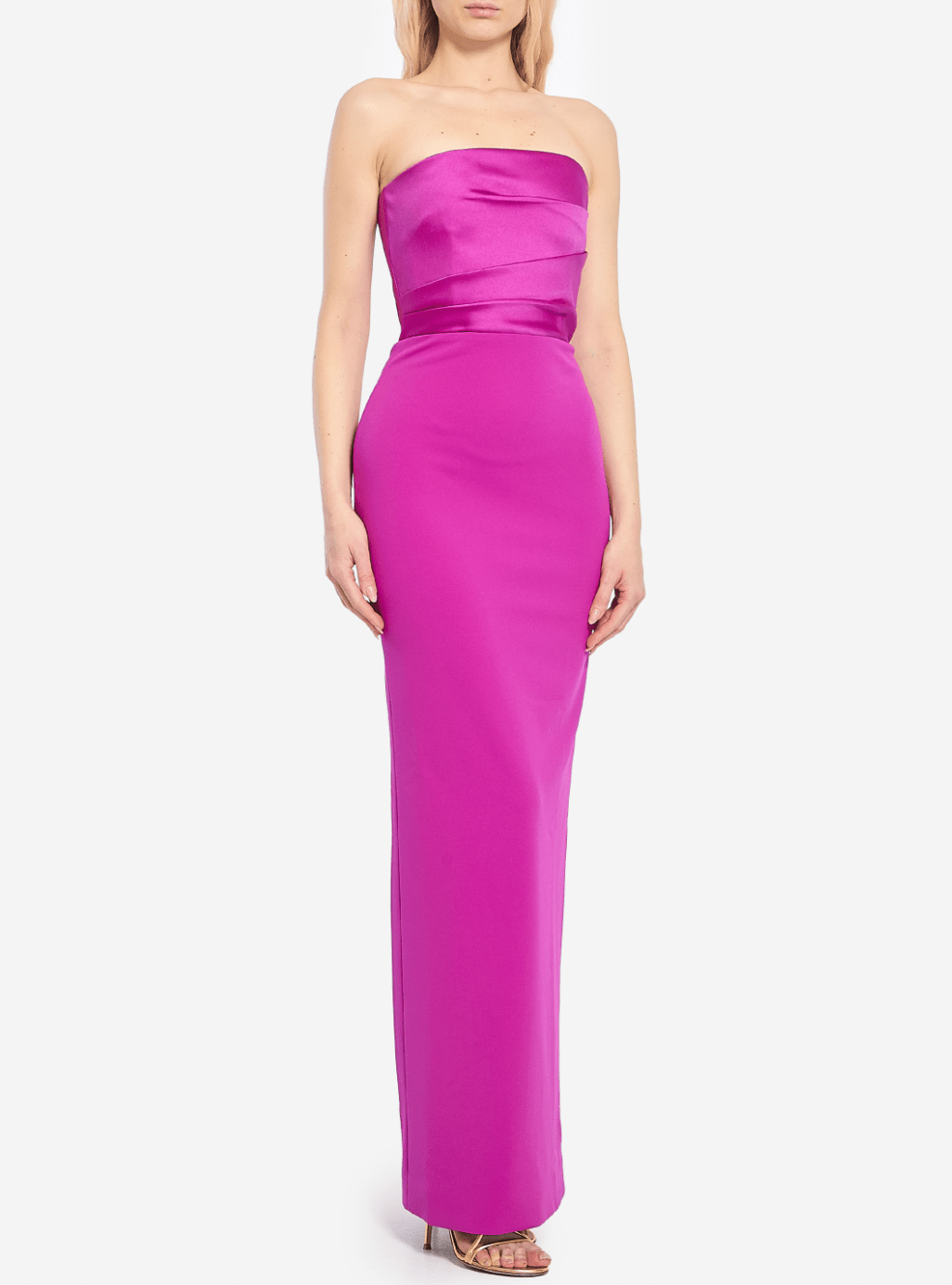 Vera long dress - ALBOUSHIYA - district 5 - dubai - riyadh - abaya - dresses - designers - evening wear - luxury - elegance - craftsmanship - gowns - cocktail dresses - collections - georges