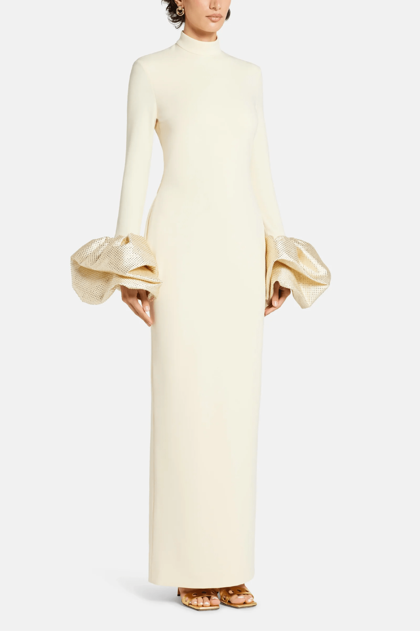 Viviana Crystal Maxi Dress - ALBOUSHIYA - district 5 - dubai - riyadh - abaya - dresses - designers - evening wear - luxury - elegance - craftsmanship - gowns - cocktail dresses - collections - georges