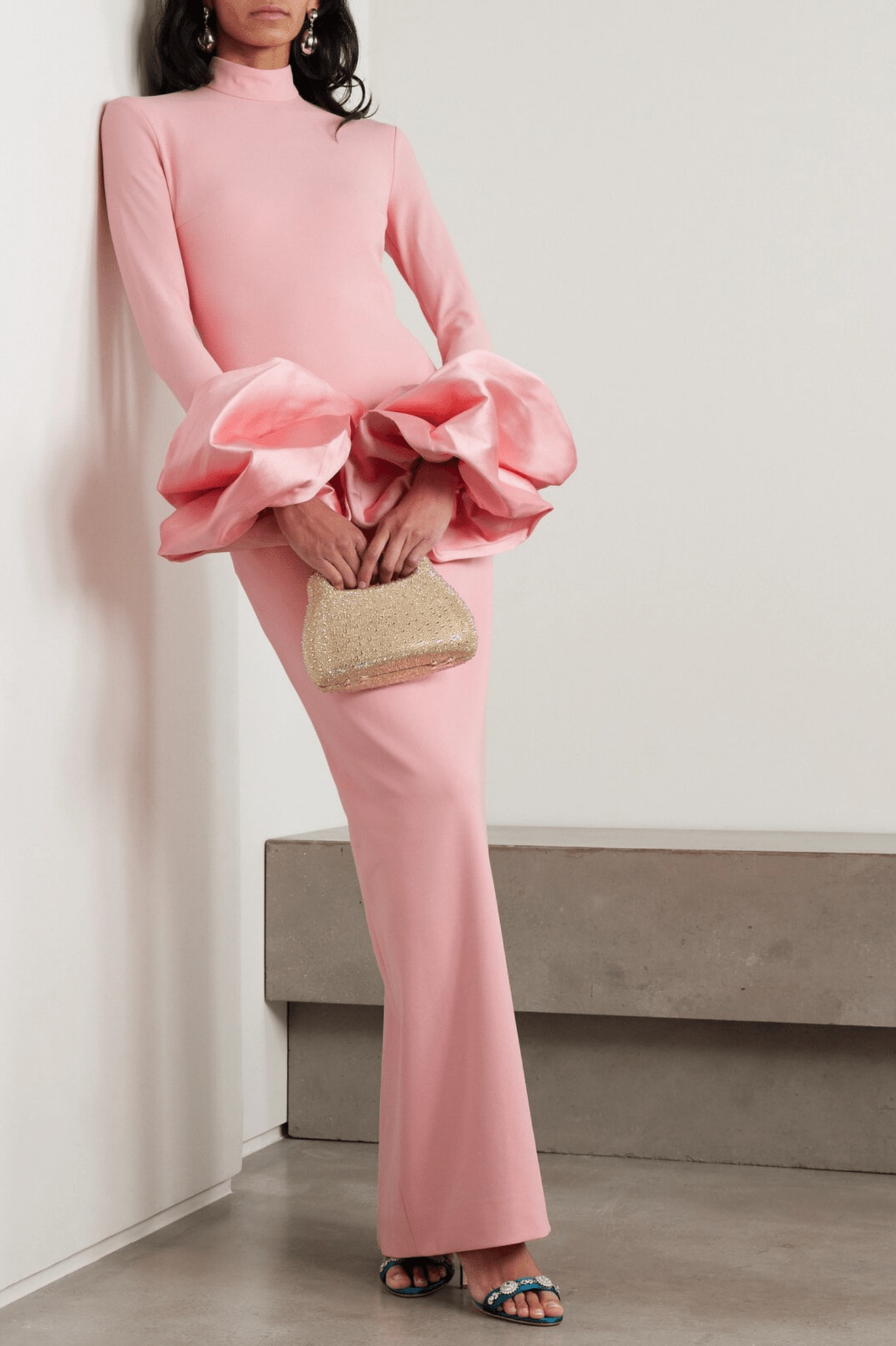 Viviana Puff - sleeve Gown - ALBOUSHIYA - district 5 - dubai - riyadh - abaya - dresses - designers - evening wear - luxury - elegance - craftsmanship - gowns - cocktail dresses - collections - georges