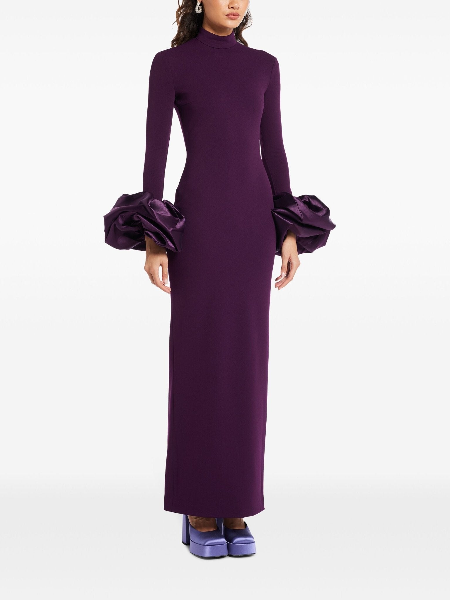 Viviana Puff - sleeve Gown - ALBOUSHIYA - district 5 - dubai - riyadh - abaya - dresses - designers - evening wear - luxury - elegance - craftsmanship - gowns - cocktail dresses - collections - georges