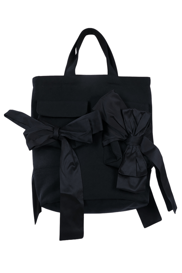 Wave Tote Bag - ALBOUSHIYA - district 5 - dubai - riyadh - abaya - dresses - designers - evening wear - luxury - elegance - craftsmanship - gowns - cocktail dresses - collections - georges