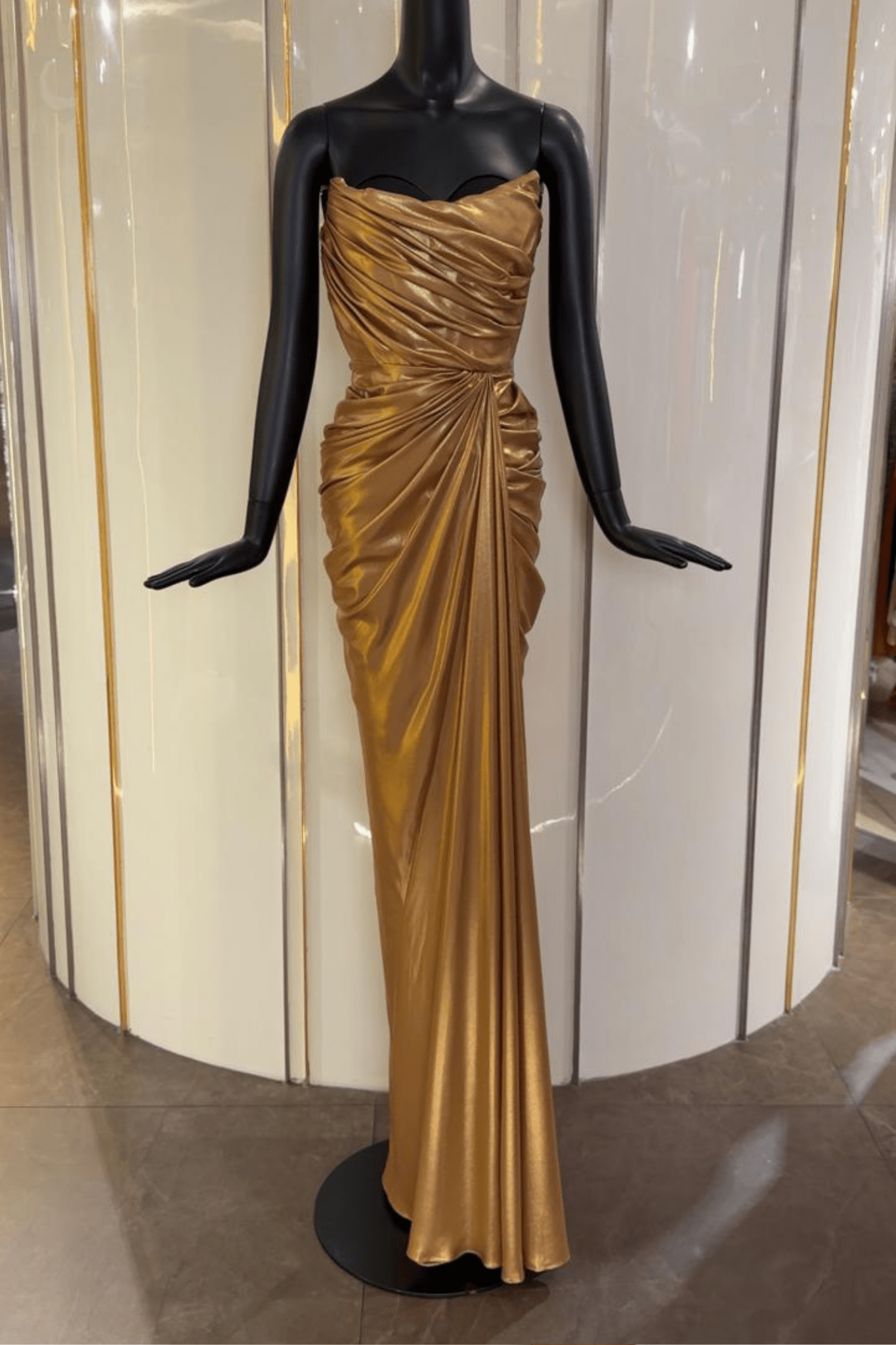 Zaira Dress - ALBOUSHIYA - district 5 - dubai - riyadh - abaya - dresses - designers - evening wear - luxury - elegance - craftsmanship - gowns - cocktail dresses - collections - georges