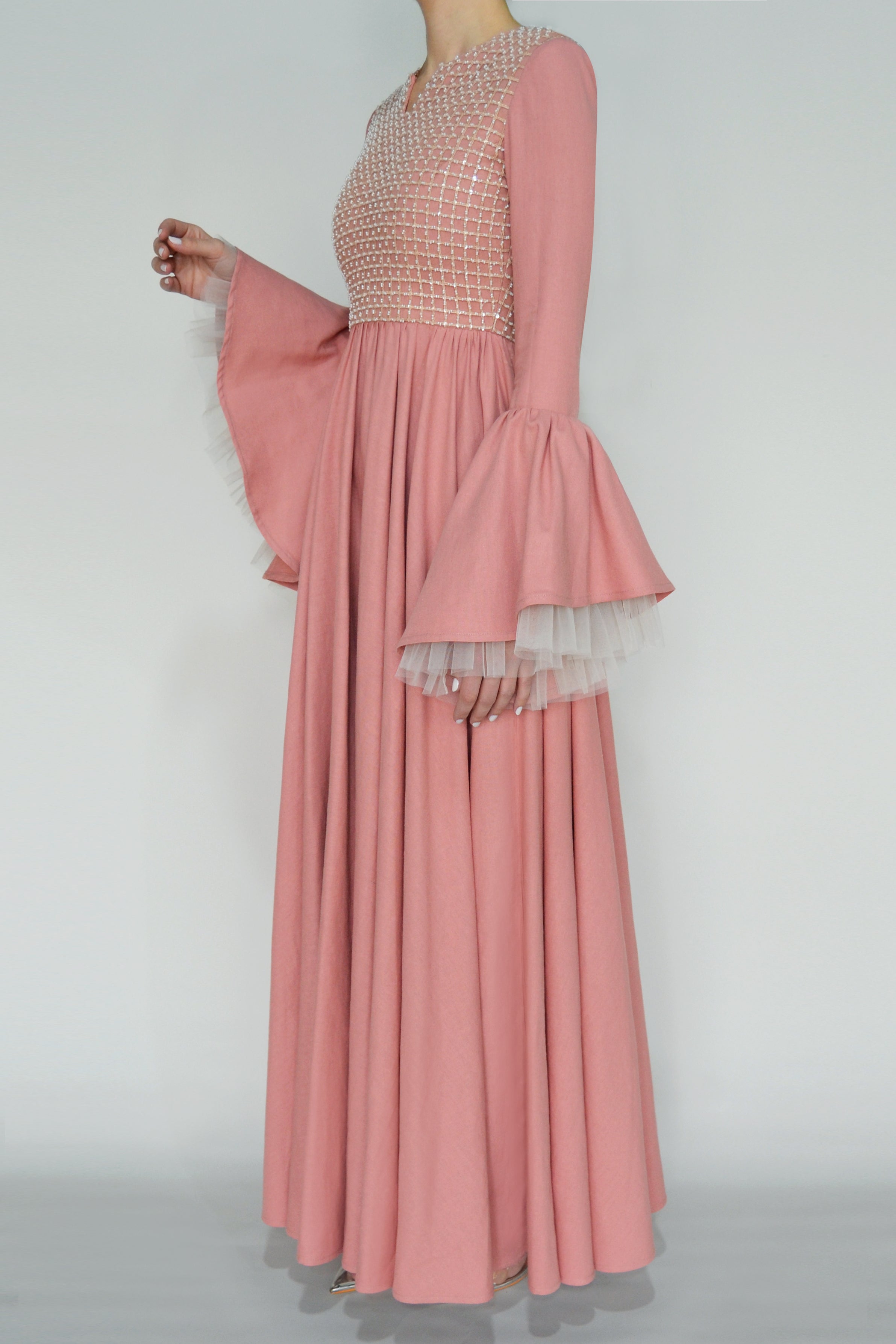 Linen Caftan with Grid Embroidery