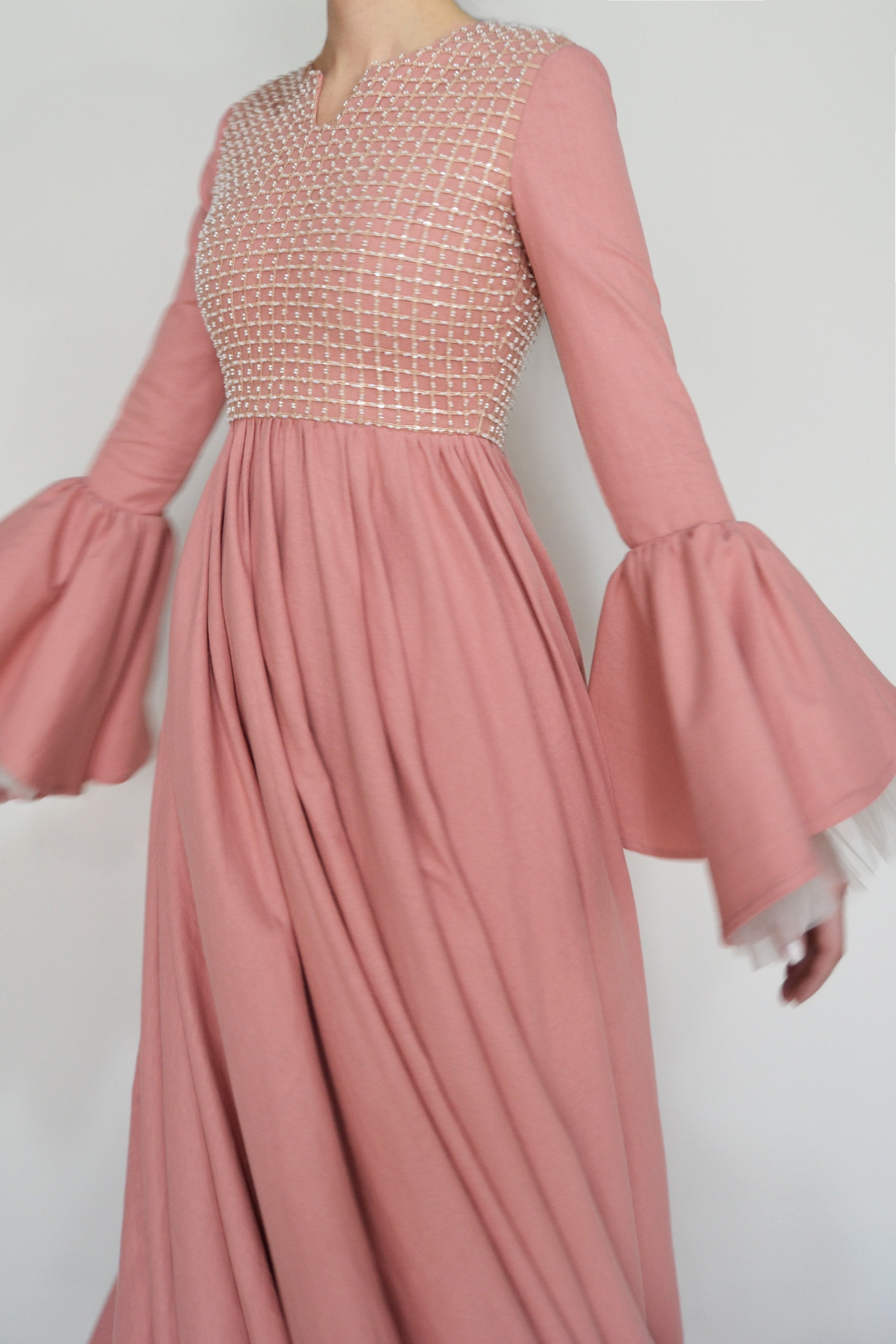 Linen Caftan with Grid Embroidery