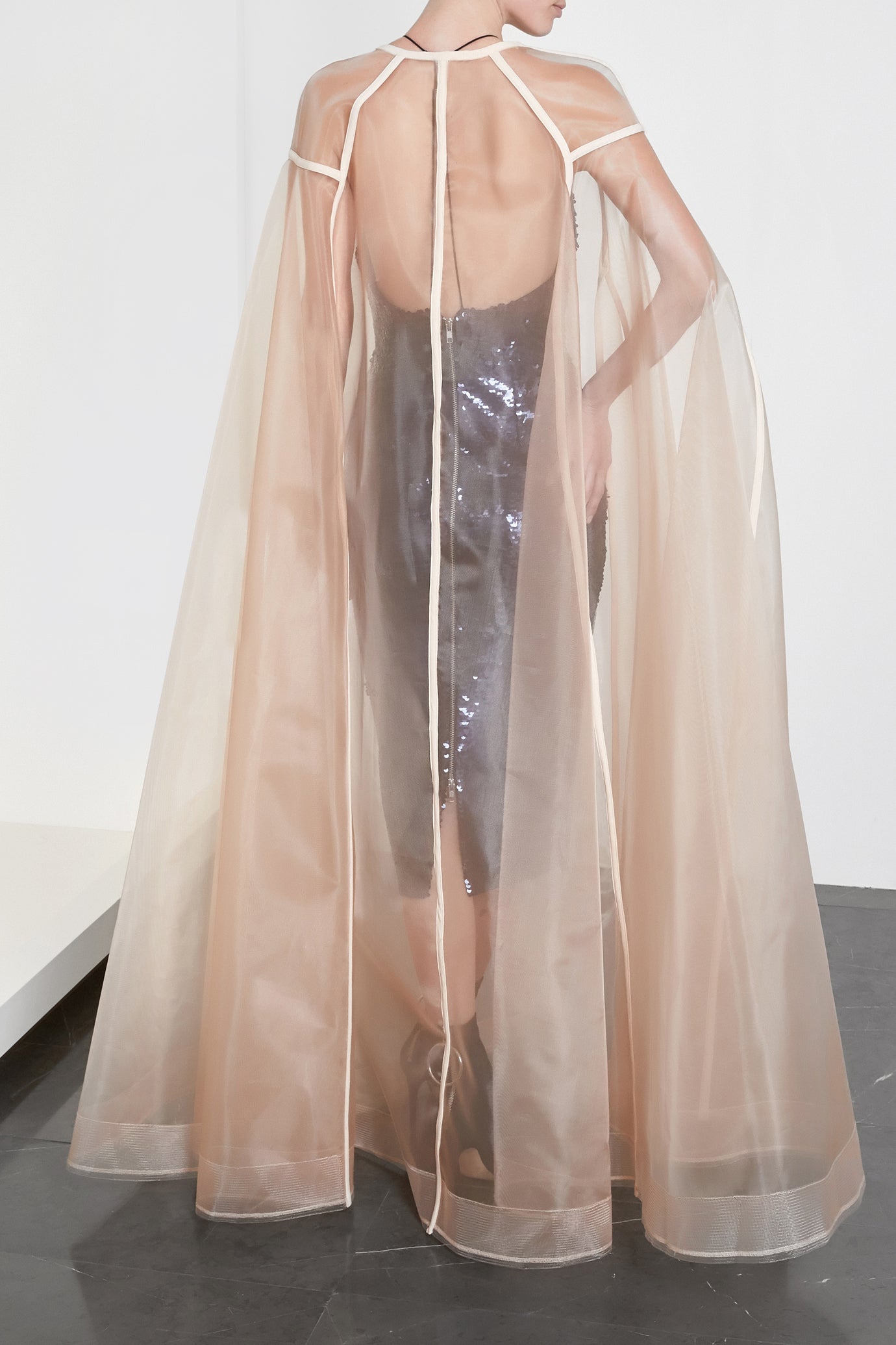 Alex perry cape sale