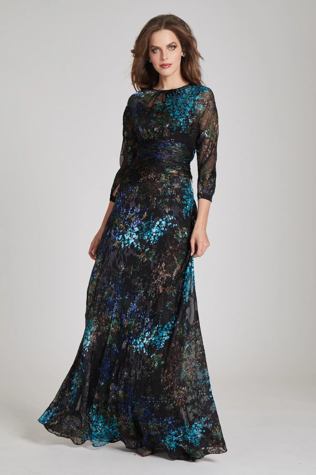 Burnout Chiffon Gown - ALBOUSHIYA - district 5 - dubai - riyadh - abaya - dresses - designers - evening wear - luxury - elegance - craftsmanship - gowns - cocktail dresses - collections - georges