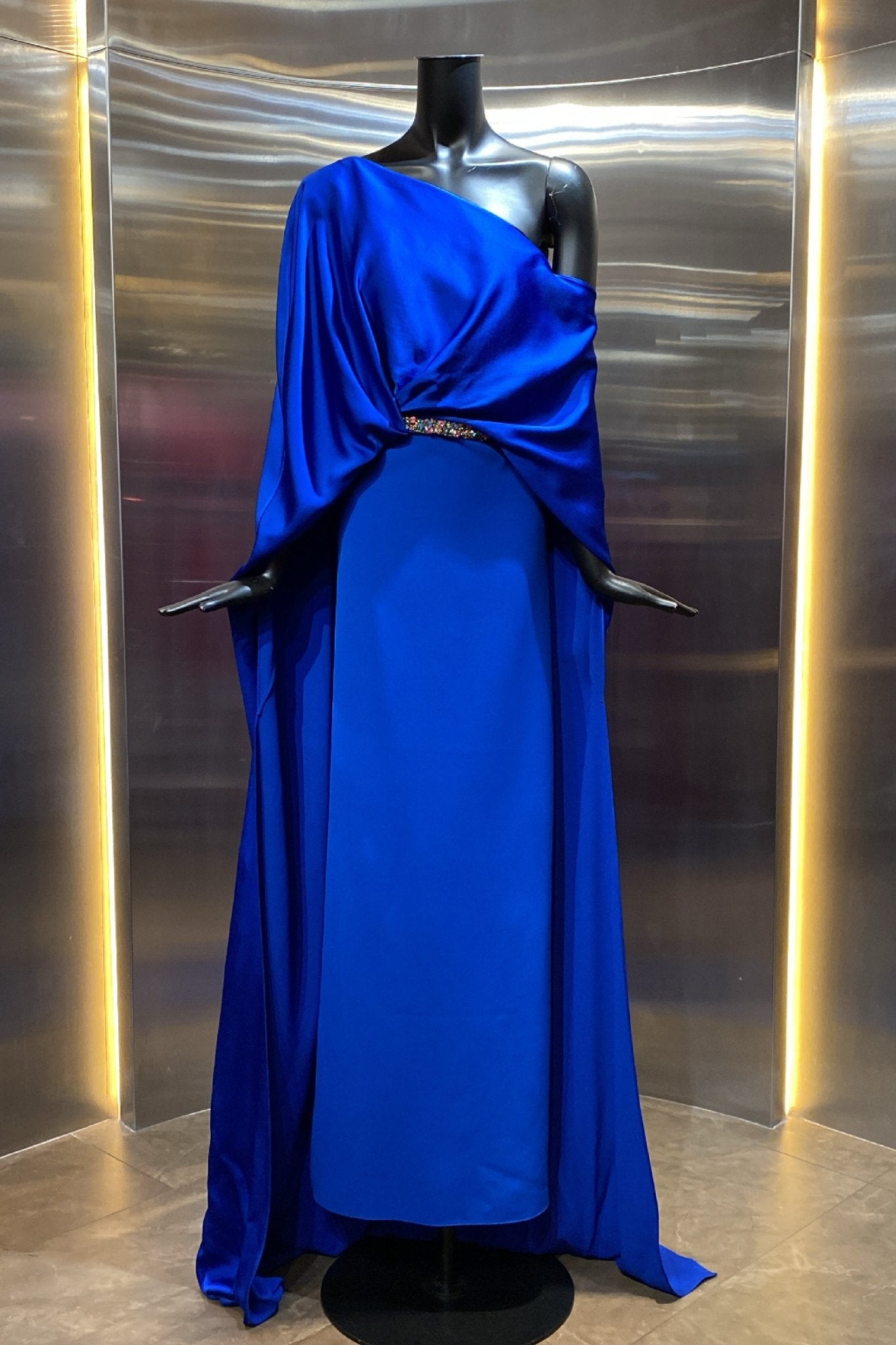 Cadenza Gown - ALBOUSHIYA - district 5 - dubai - riyadh - abaya - dresses - designers - evening wear - luxury - elegance - craftsmanship - gowns - cocktail dresses - collections - georges