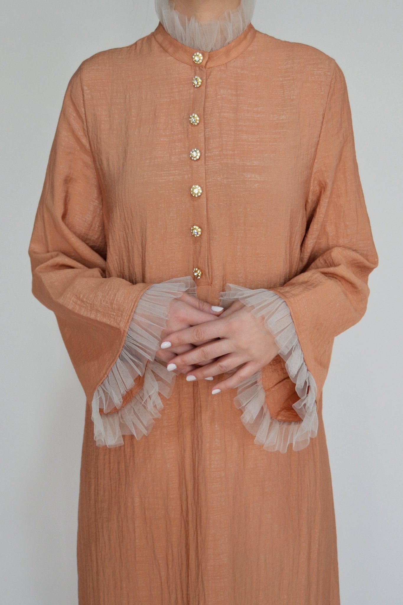 Camel and Creme Caftan - ALBOUSHIYA - district 5 - dubai - riyadh - abaya - dresses - designers - evening wear - luxury - elegance - craftsmanship - gowns - cocktail dresses - collections - georges