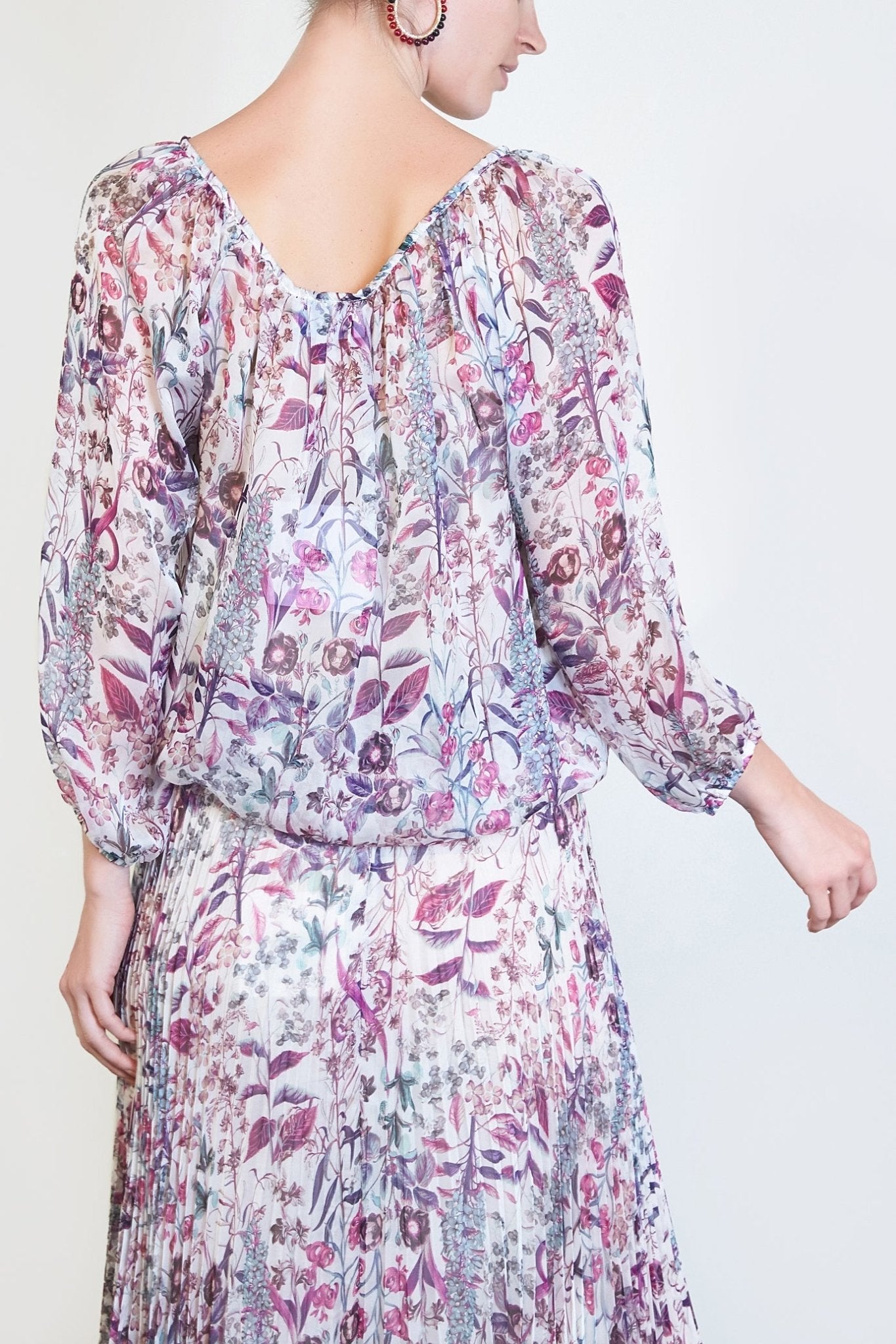 Floral Silk Blouse - ALBOUSHIYA - district 5 - dubai - riyadh - abaya - dresses - designers - evening wear - luxury - elegance - craftsmanship - gowns - cocktail dresses - collections - georges