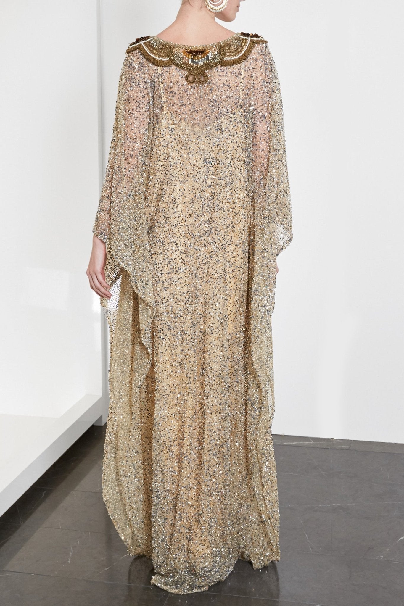 Sequin Caftan - ALBOUSHIYA - district 5 - dubai - riyadh - abaya - dresses - designers - evening wear - luxury - elegance - craftsmanship - gowns - cocktail dresses - collections - georges